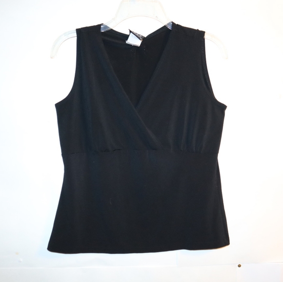 JK Designs Tops - Jk La black wrapped top M